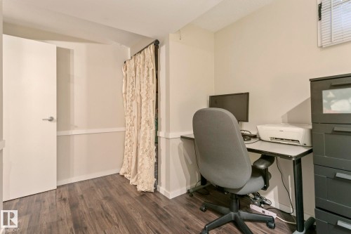 9203 76 Street, Edmonton, AB - Indoor Photo Showing Office