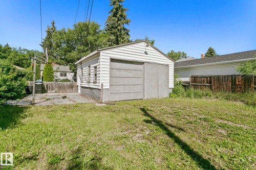 9203 76 Street, Edmonton, AB - Outdoor