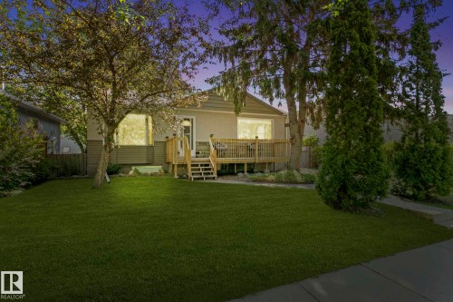 9203 76 Street, Edmonton, AB - Outdoor