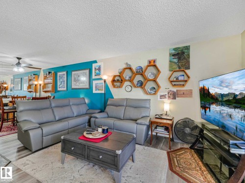 1102 Saddleback Road, Edmonton, AB - Indoor Photo Showing Living Room