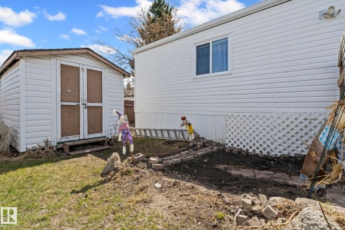Image quality insufficient for description - 623 Evergreen Park, Edmonton, AB - Outdoor With Exterior