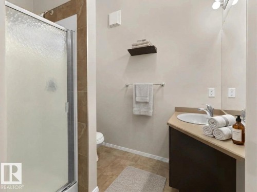 103 10531 117 Street, Edmonton, AB - Indoor Photo Showing Bathroom