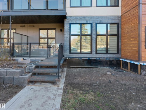 103 10531 117 Street, Edmonton, AB - Outdoor