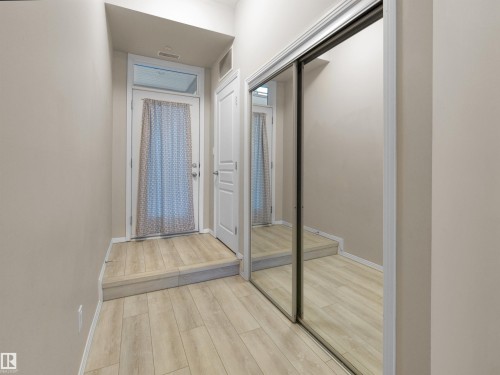 103 10531 117 Street, Edmonton, AB - Indoor