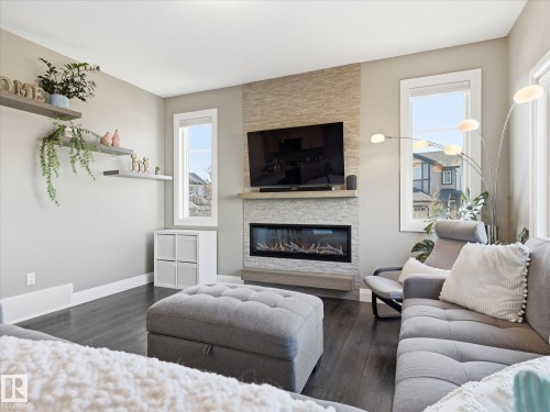 8420 Cushing Court, Edmonton, AB - Indoor Photo Showing Living Room With Fireplace