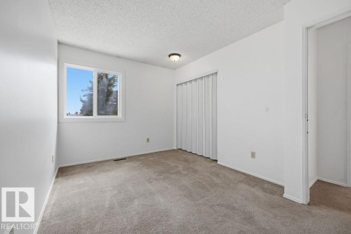 54 4403 Riverbend Road, Edmonton, AB - Indoor Photo Showing Other Room