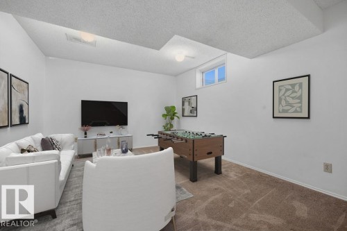 54 4403 Riverbend Road, Edmonton, AB - Indoor Photo Showing Other Room