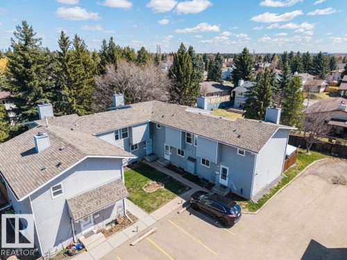 54 4403 Riverbend Road, Edmonton, AB - Outdoor