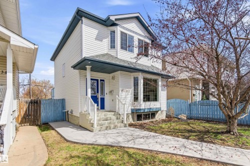8730 92A Avenue, Edmonton, AB - Outdoor