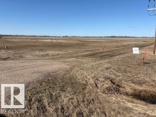 Yard - Hwy 38 Twpr 572 &574, Redwater, AB 