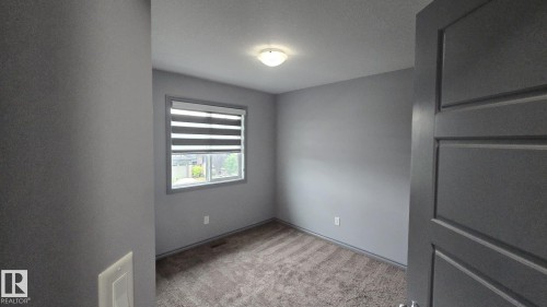 3617 Weidle Bend Bend, Edmonton, AB - Indoor Photo Showing Other Room
