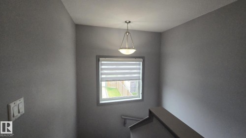 3617 Weidle Bend Bend, Edmonton, AB - Indoor Photo Showing Other Room