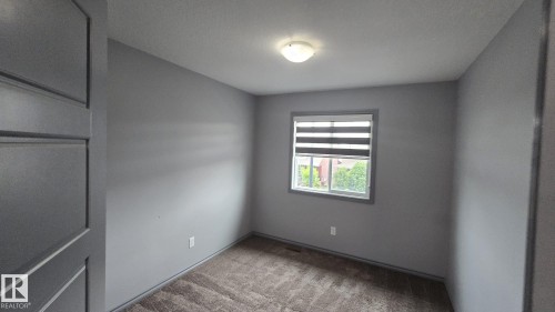 3617 Weidle Bend Bend, Edmonton, AB - Indoor Photo Showing Other Room