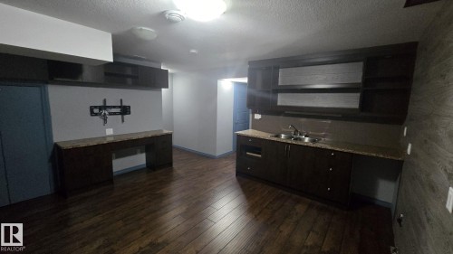 3617 Weidle Bend Bend, Edmonton, AB - Indoor Photo Showing Other Room
