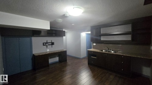 3617 Weidle Bend Bend, Edmonton, AB - Indoor