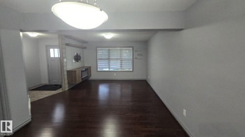 3617 Weidle Bend Bend, Edmonton, AB - Indoor Photo Showing Other Room