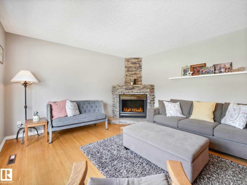 12303 131 Avenue, Edmonton, AB - Indoor Photo Showing Living Room With Fireplace