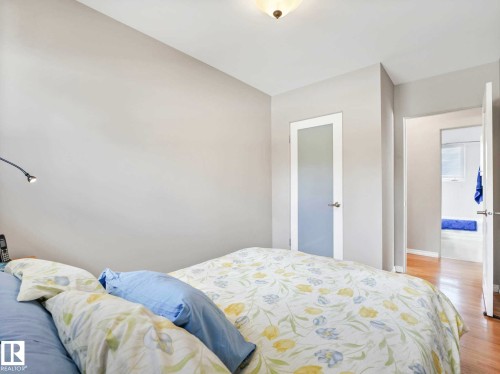 12303 131 Avenue, Edmonton, AB - Indoor Photo Showing Bedroom