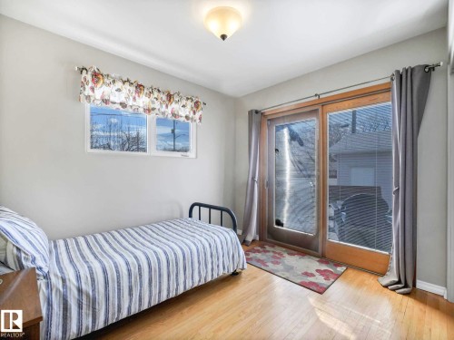 12303 131 Avenue, Edmonton, AB - Indoor Photo Showing Bedroom