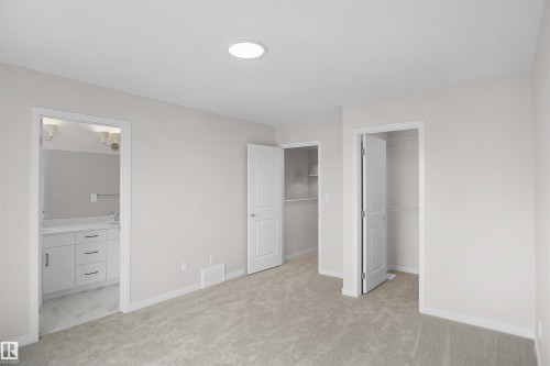 7002 50A Avenue, Beaumont, AB - Indoor