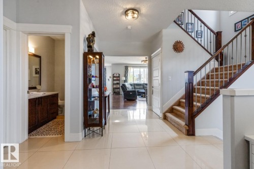 357 Simpkins Wynd, Leduc, AB - Indoor Photo Showing Other Room
