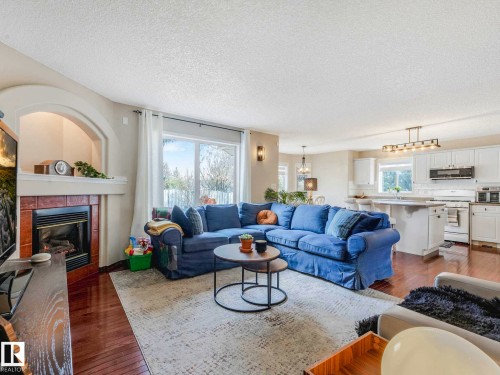 18508 50 Avenue, Edmonton, AB - Indoor Photo Showing Living Room With Fireplace