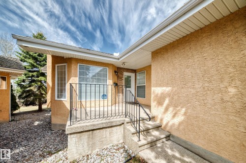 38 920 119 Street, Edmonton, AB - Outdoor