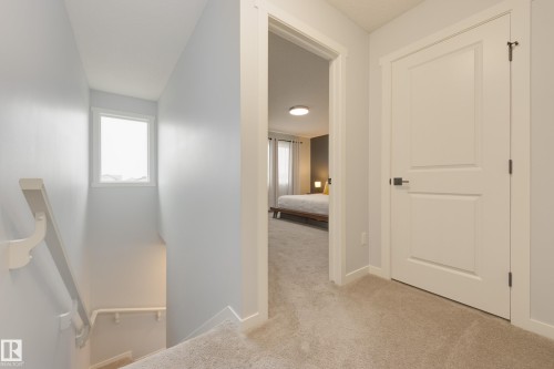 19620 27 Avenue, Edmonton, AB - Indoor Photo Showing Other Room