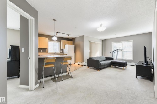 202 622 Mcallister Loop, Edmonton, AB - Indoor