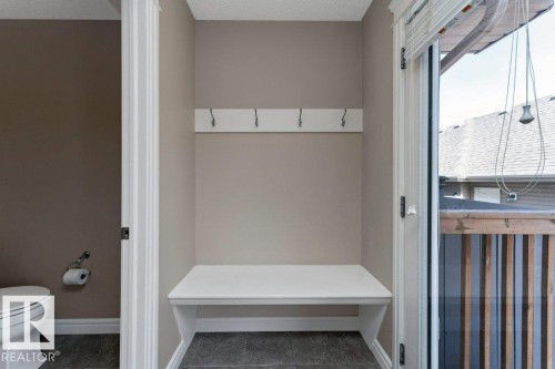 2146 Trumpeter Way, Edmonton, AB - Indoor