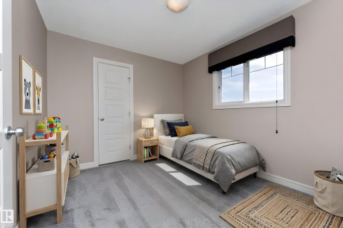 2146 Trumpeter Way, Edmonton, AB - Indoor Photo Showing Bedroom