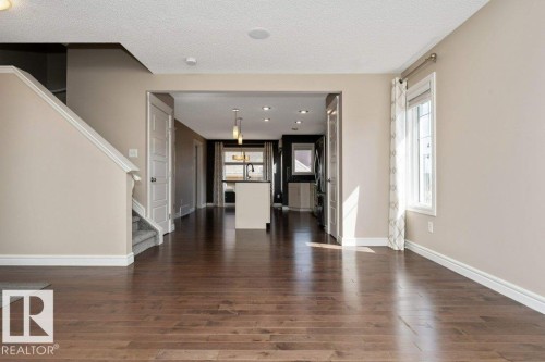 2146 Trumpeter Way, Edmonton, AB - Indoor
