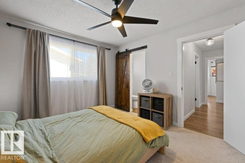 67 Lorraine Crescent, St. Albert, AB - Indoor Photo Showing Bedroom