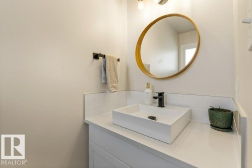 67 Lorraine Crescent, St. Albert, AB - Indoor Photo Showing Bathroom