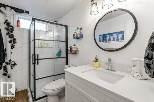 67 Lorraine Crescent, St. Albert, AB - Indoor Photo Showing Bathroom
