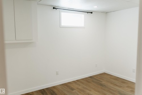 67 Lorraine Crescent, St. Albert, AB - Indoor Photo Showing Other Room