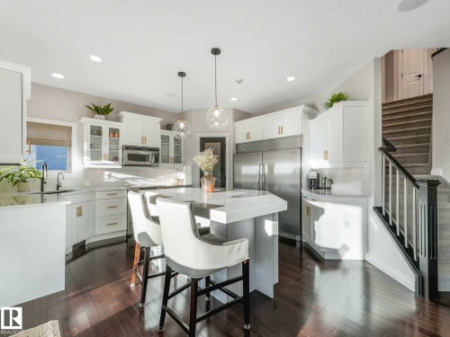 8908 208 Street, Edmonton, AB - Indoor