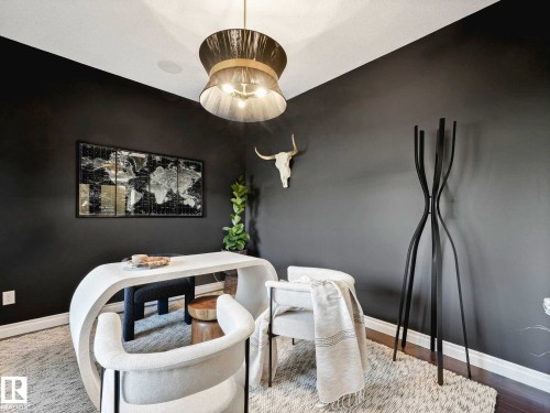 8908 208 Street, Edmonton, AB - Indoor