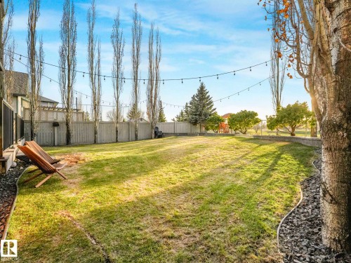 8908 208 Street, Edmonton, AB - Outdoor