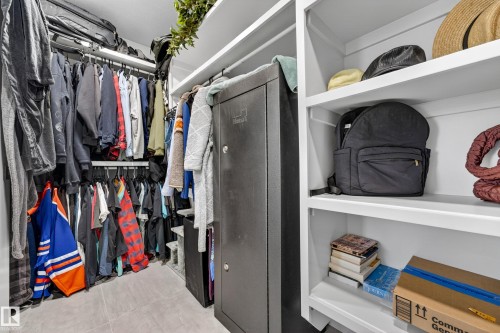 117 Kidd Crescent, Leduc, AB - Indoor With Storage