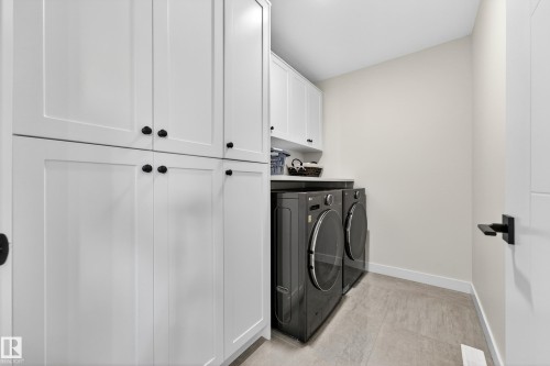 117 Kidd Crescent, Leduc, AB - Indoor Photo Showing Laundry Room
