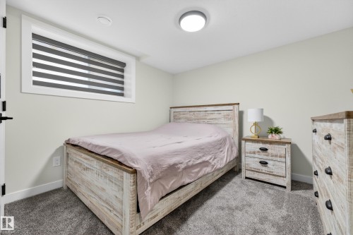 117 Kidd Crescent, Leduc, AB - Indoor Photo Showing Bedroom