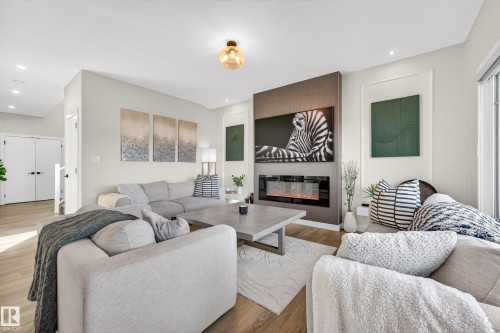117 Kidd Crescent, Leduc, AB - Indoor Photo Showing Living Room With Fireplace
