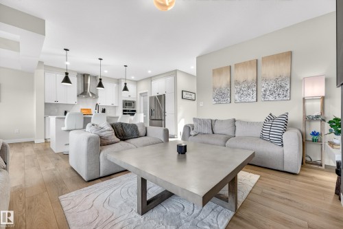 117 Kidd Crescent, Leduc, AB - Indoor Photo Showing Living Room