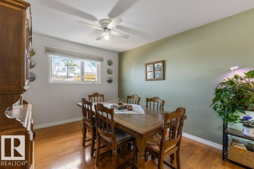 23 Maple Drive, St. Albert, AB - Indoor Photo Showing Dining Room