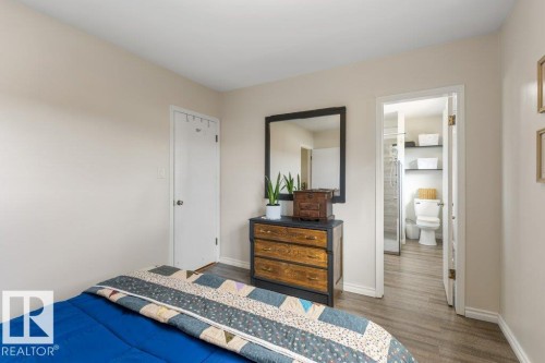 23 Maple Drive, St. Albert, AB - Indoor Photo Showing Bedroom
