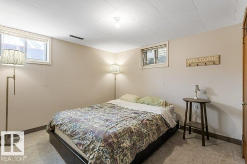 23 Maple Drive, St. Albert, AB - Indoor Photo Showing Bedroom