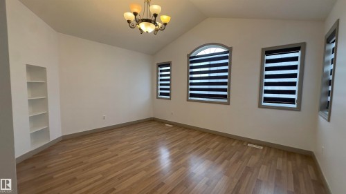 20015 50 Avenue, Edmonton, AB - Indoor Photo Showing Other Room