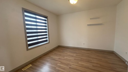 20015 50 Avenue, Edmonton, AB - Indoor Photo Showing Other Room