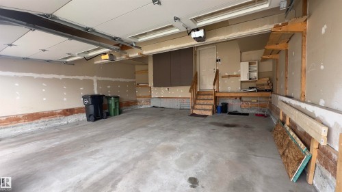 20015 50 Avenue, Edmonton, AB - Indoor Photo Showing Garage